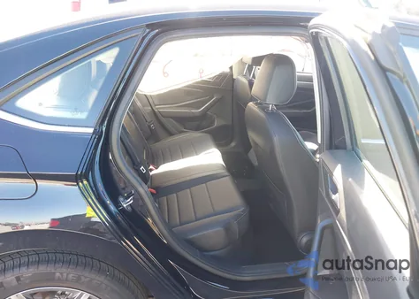 2024 Volkswagen Jetta 1.5T Se from USA, damaged, VIN 3VWEM7BU5RM042819